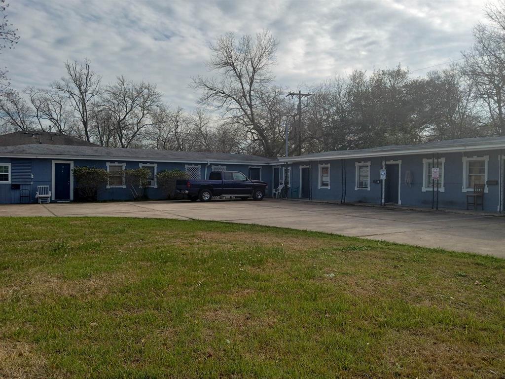 Primary Photo - 707 Texas Ave