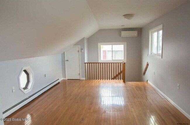 Building Photo - 639 1st Ave