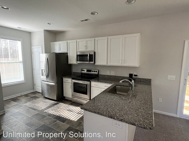 Foto del edificio - 3 br, 2.5 bath House - 1301 Putnam Dr NE