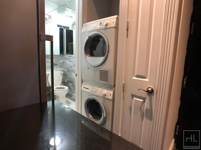 Building Photo - PERFECT Kips Bay 1 Bedroom!!