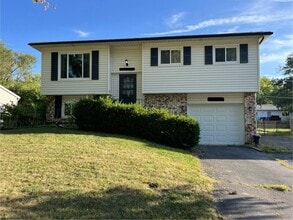 Building Photo - 325 Rockhurst Rd