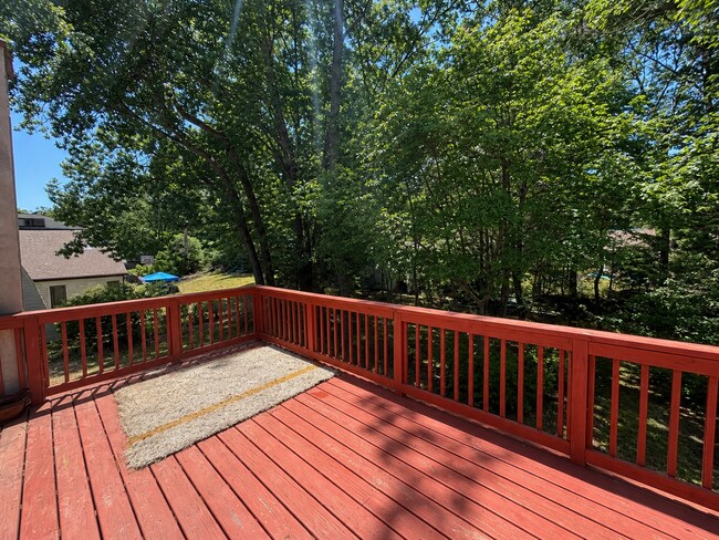 Foto del edificio - 5BR Jackson Home with Yard and Deck