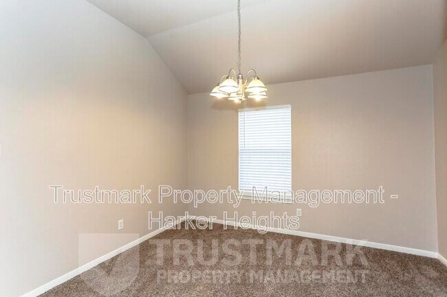 Foto del edificio - 1705 Indian Camp Trail