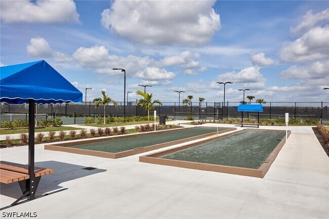 Foto del edificio - 5746 Oakmont Ct