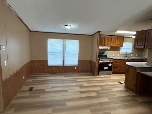 Foto del edificio - 206 Butler Rd