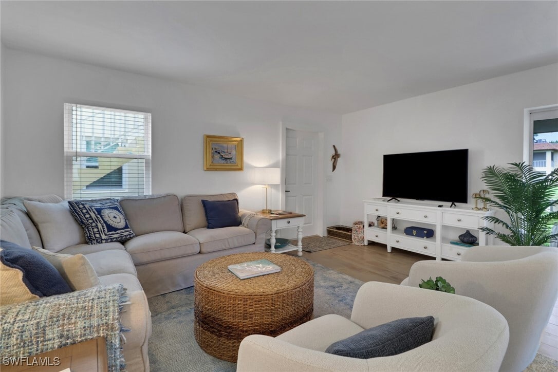 Primary Photo - 1155 Sandpiper St