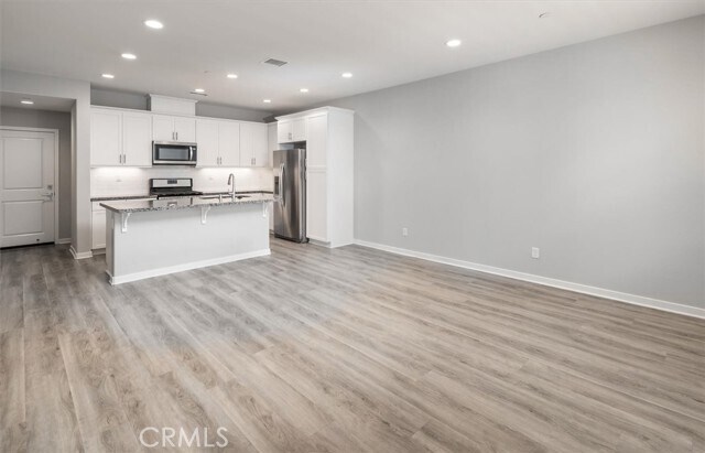 Building Photo - 28664 Jardineras Dr