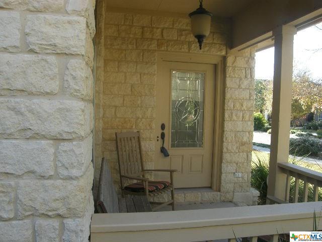 Foto del edificio - 2222 Gruene Lake Dr