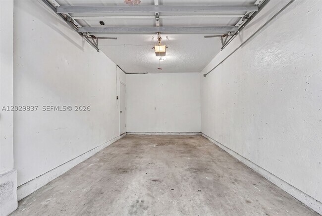 Building Photo - 21388 Marina Cove Cir