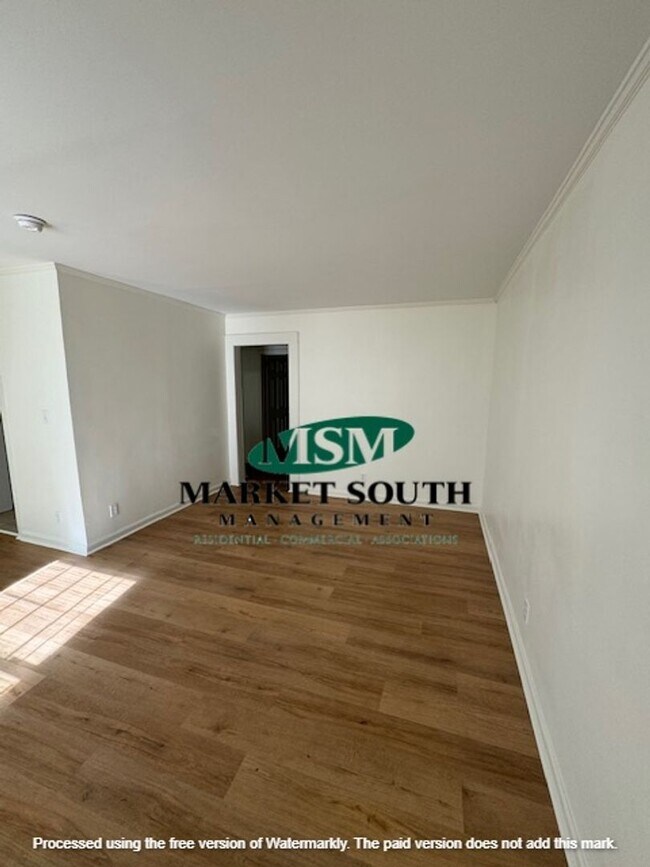 Building Photo - 53 E 1134