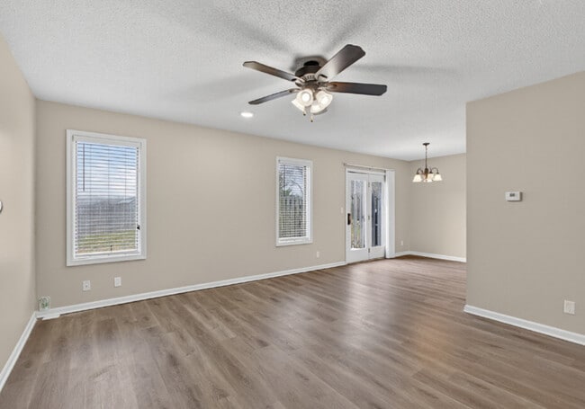 Building Photo - Prairie Place