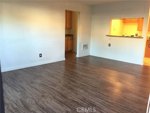 Building Photo - 1345 Cabrillo Park Dr