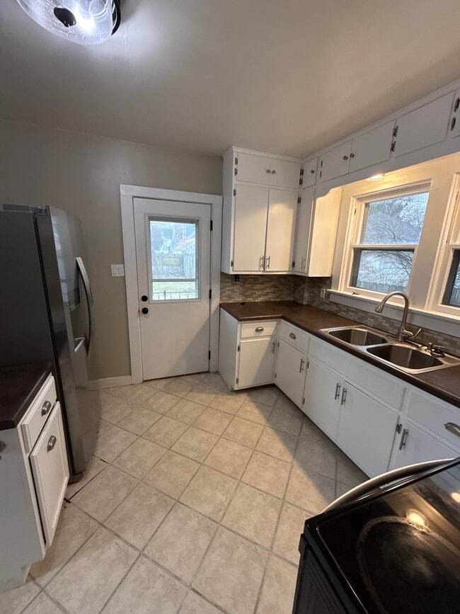 Building Photo - 2315 Terrace Rd