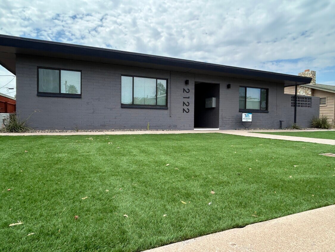 Foto principal - 2122 S Granada Dr