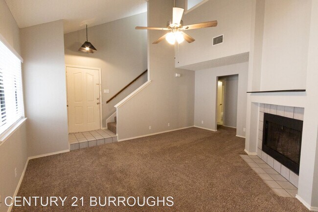 Foto del edificio - 3 br, 2 bath House - 5611 Spring Sunshine