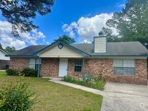 Building Photo - 707 Westridge Ct