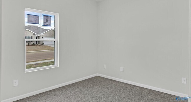 Foto del edificio - 120 Betty Williams Dr
