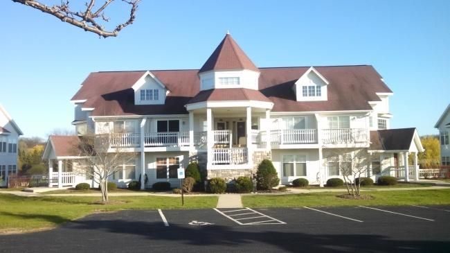 Primary Photo - 2213 Landings Ln