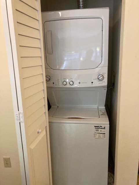 washer/dryer - 7 Morningside Cmns