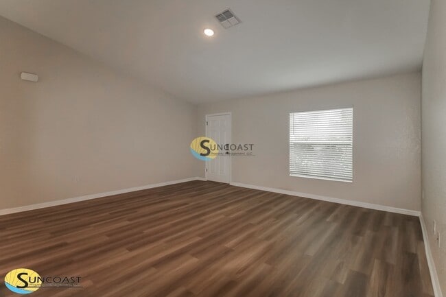 Foto del edificio - 2540 SW 156th Lane Rd