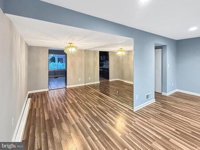 Foto del edificio - 19634 Club Lake Rd