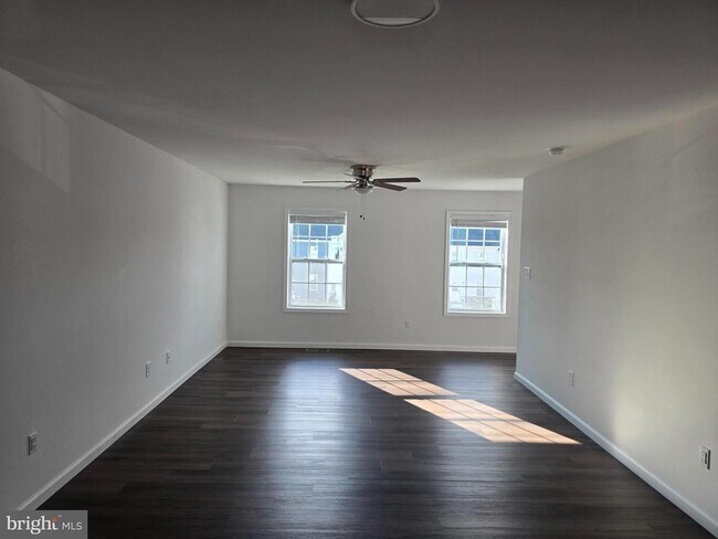 Foto del edificio - 14 Snowdrop Ct