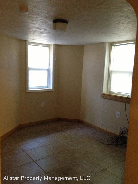 Foto del edificio - 1011 Fremont St