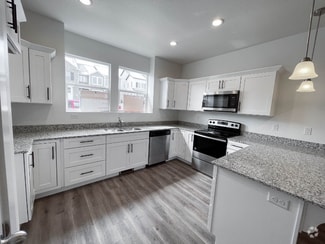 Building Photo - 4508 W Watchmen Wy