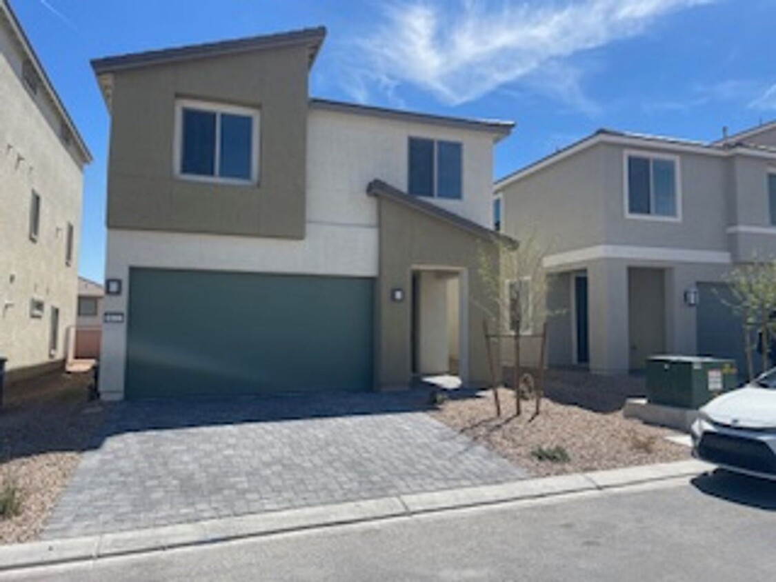 Foto principal - BRAND NEW 4 BEDROOM PULTE HOME