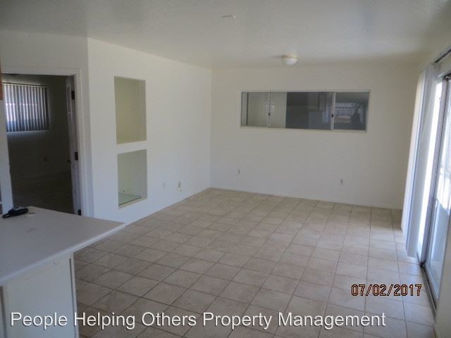 Building Photo - 1107 Arcadia Rd