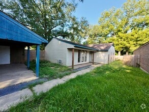 Building Photo - 3370 Dandale Dr