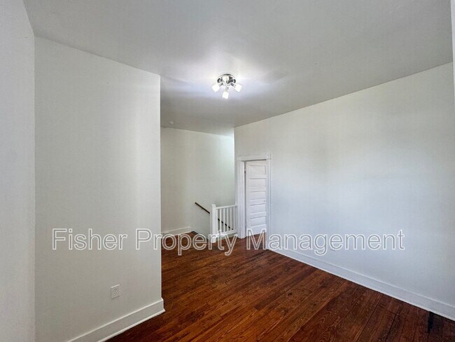 Building Photo - 509 N 30th St