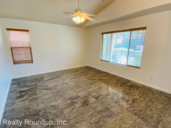 Foto del edificio - 3 br, 2 bath House - 9099 Generations Dr