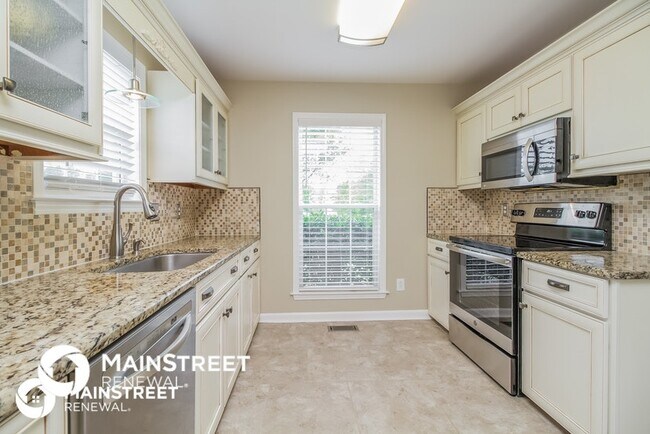 Foto del edificio - 2800 Sutherland Dr