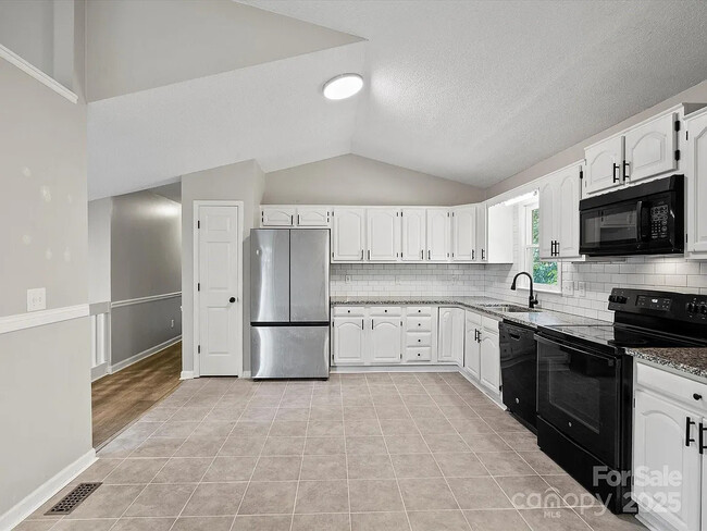 Foto del edificio - 3124 5th Street Pl NE