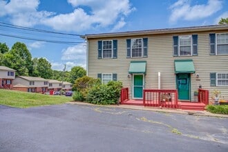 Building Photo - 2244 Forest Acres Dr