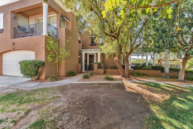Foto del edificio - Elevated Summerlin Living Near TPC Summerlin