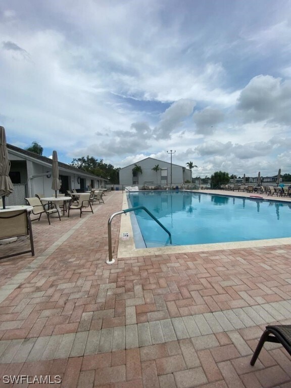 Foto del edificio - 4681 Lakeside Club Blvd