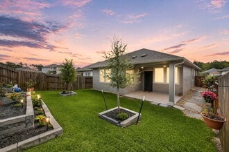 Building Photo - 372 Sunrise Ranch Dr