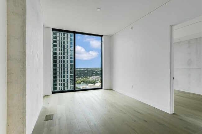 Foto del edificio - 610 Davis St