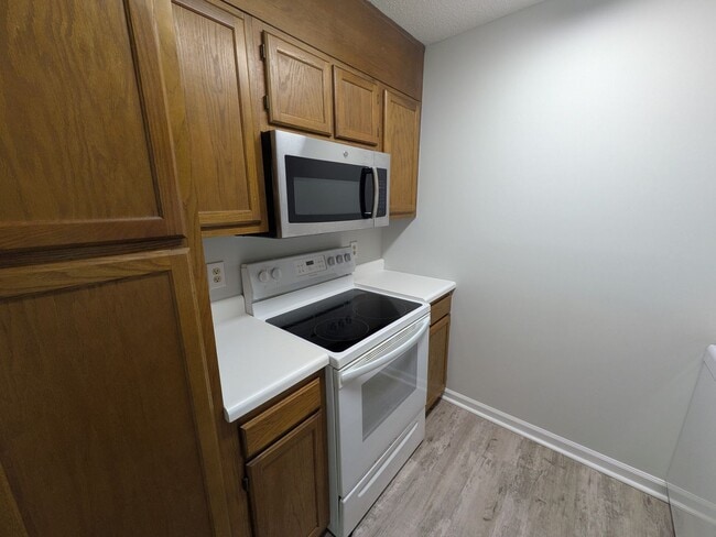 Building Photo - 4021 Whirlaway Ct