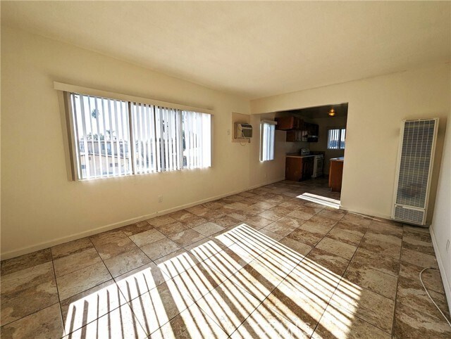 Building Photo - 5154 Canoga St