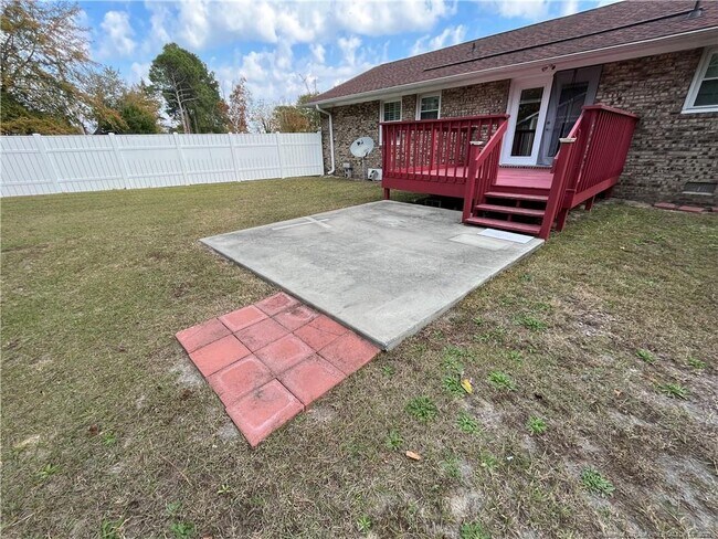 Foto del edificio - 5939 Ormskirk Dr
