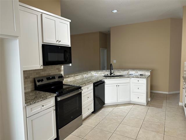 Building Photo - 722 Rolling Hills Dr