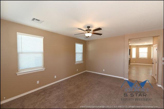 Foto del edificio - 4 bedroom in El Paso TX 79938