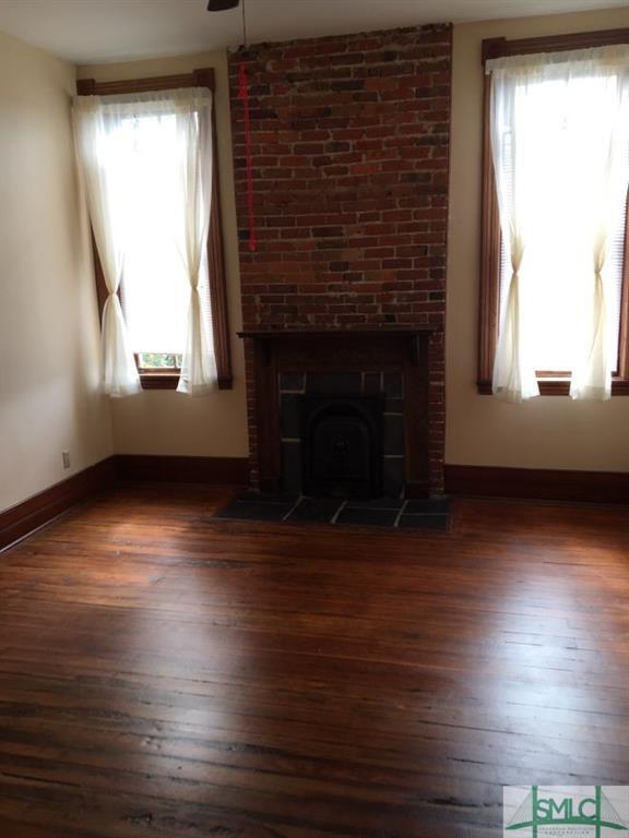 Foto del edificio - 225 E Taylor St