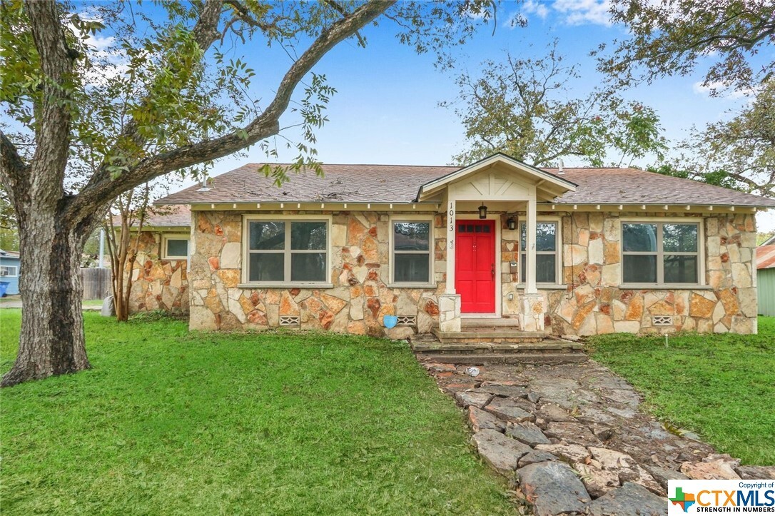 Primary Photo - 1013 N Milam St