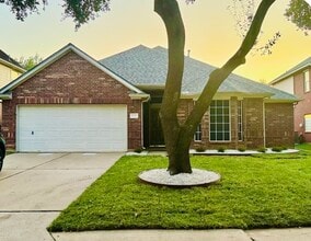 Building Photo - 6322 Bear Canyon Ct