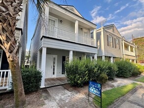 Building Photo - 504 Bradwell St