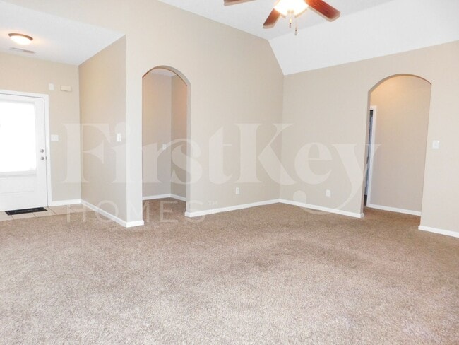 Foto del edificio - 9279 Windy Meadow Ln